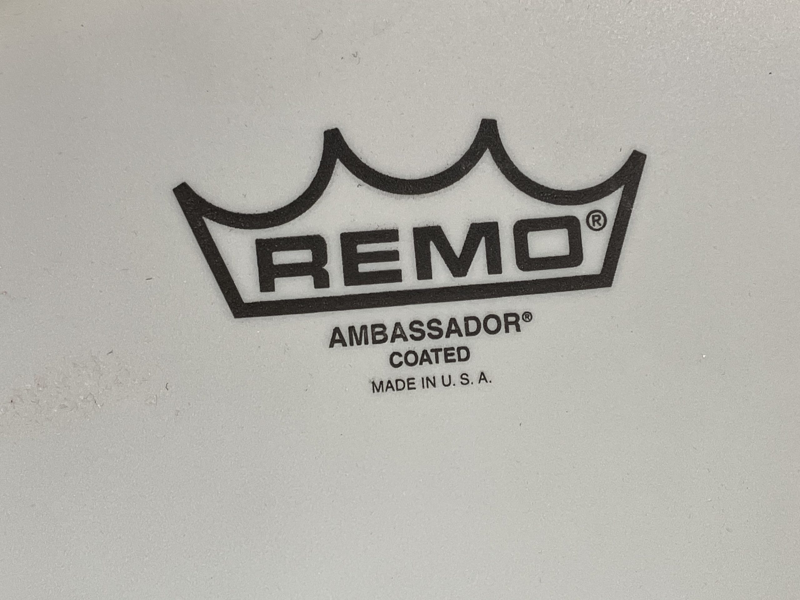 REMOのロゴ